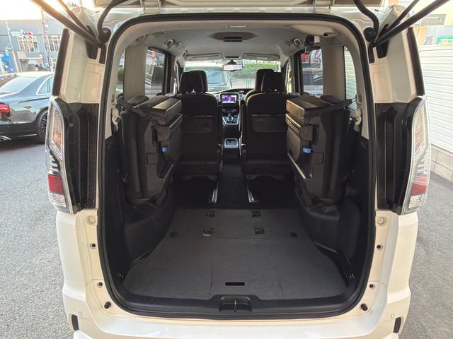 セレナ ｅ－パワー　ハイウェイスターＶ　１オーナー　純正ナビ　フルセグ　プロパイロット　全方位カメラ　シートヒーター　ＬＥＤヘッドライト　両側パワースライド　ドラレコ　デジタルインナーミラー　ステアリングヒーター　スマートキー　スペアキー（54枚目）