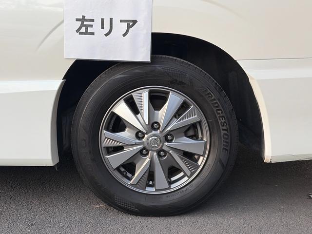 セレナ ｅ－パワー　ハイウェイスターＶ　１オーナー　純正ナビ　フルセグ　プロパイロット　全方位カメラ　シートヒーター　ＬＥＤヘッドライト　両側パワースライド　ドラレコ　デジタルインナーミラー　ステアリングヒーター　スマートキー　スペアキー（62枚目）