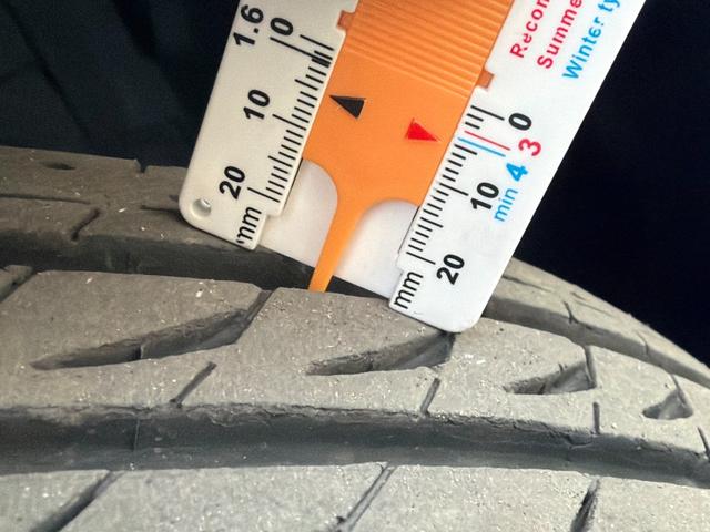 セレナ ｅ－パワー　ハイウェイスターＶ　１オーナー　純正ナビ　フルセグ　プロパイロット　全方位カメラ　シートヒーター　ＬＥＤヘッドライト　両側パワースライド　ドラレコ　デジタルインナーミラー　ステアリングヒーター　スマートキー　スペアキー（64枚目）