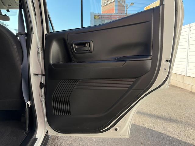 �y�E�@�㕔���ȃh�A�z