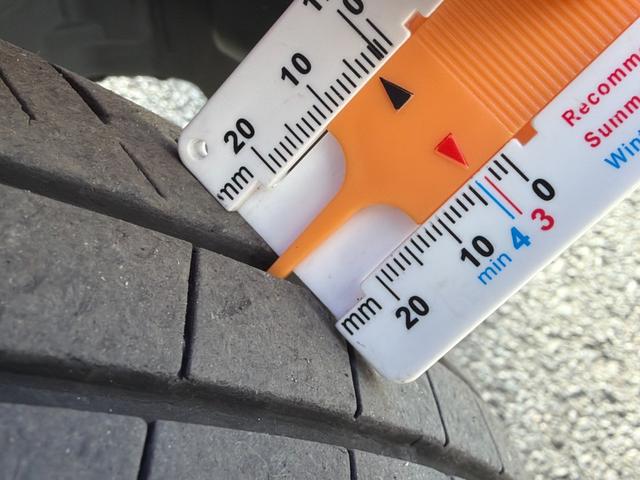 �y�t�����g�^�C���@�a�R�D�T�����z