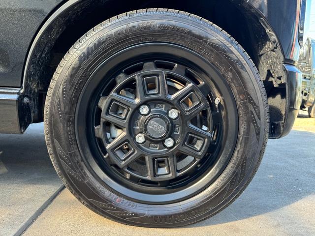 アトレー ＲＳ　ターボ車／両側パワースライドドア／４ＷＤ／スマートアシスト／バックカメラ／純正９インチＤＰオーディオ／フルセグ／電動格納ミラー／ドライブレコーダー／Ｂｌｕｅｔｏｏｔｈ／プッシュスタート／１４インチＡＷ（60枚目）