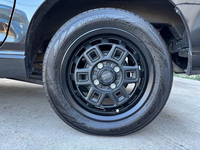 アトレー ＲＳ　ターボ車／両側パワースライドドア／４ＷＤ／スマートアシスト／バックカメラ／純正９インチＤＰオーディオ／フルセグ／電動格納ミラー／ドライブレコーダー／Ｂｌｕｅｔｏｏｔｈ／プッシュスタート／１４インチＡＷ（61枚目）