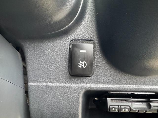 キャリイトラック フルセグ/社外12インチアルミホイール/バックカメラ/LEDライト/Bluetooth/ドラレコ/キーレス/4WD/フォグランプ/デュアルカメラブレーキサポート/ETC(18枚目)