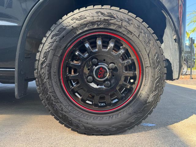 エブリイ ＰＣ　キーレス／社外ホイール／電動格納ミラー／マッドタイヤ／ルーフキャリア／タイミングチェーン／パワーウィンドウ（9枚目）