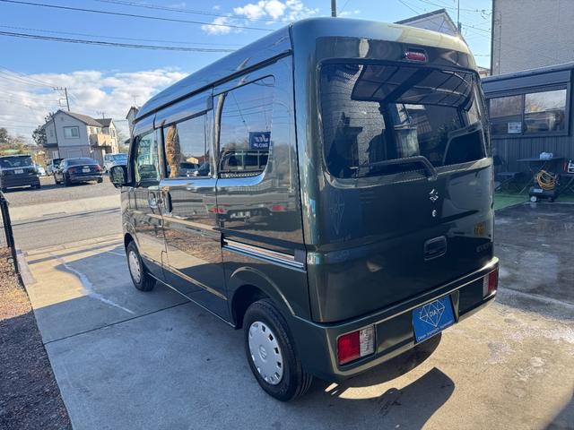 エブリイ ＰＣ　ワンセグ／キーレス／電動格納ミラー／ＥＴＣ／タイミングチェーン／パワーウィンドウ／禁煙車／車内間仕切りカーテン／ＵＳＢ充電ポート（5枚目）