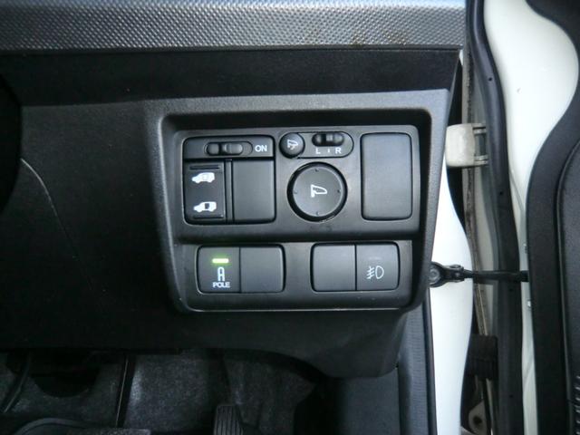 フリード Ｇ　ジャストセレクション　ナビ・ＴＶ・ＥＴＣ・Ｂカメ（26枚目）