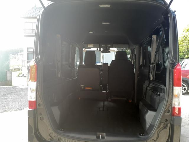 Ｎ－ＶＡＮ＋スタイル ファン　１年走行無制限保証　両側スライドドア　アイドリングストップ　ブレーキサポート　レーン逸脱警告　プッシュスタート　スマートキー２個　純正ナビ　Ｂｌｕｅｔｏｏｔｈ　バックカメラ　ＥＴＣ　ＬＥＤオートライト（12枚目）