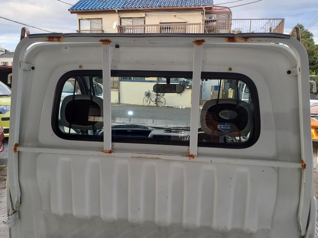 ハイゼットトラック エアコン・パワステ　スペシャル　３方開　パワーステアリング　エアコン　純正ラジオ　ドアバイザー　荷台マット　社外キーレス　スペアキー２本　取説　メンテナンスノート（28枚目）