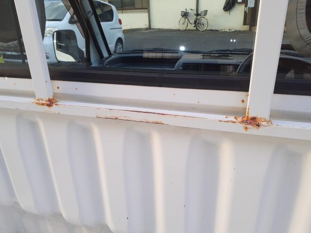 ハイゼットトラック エアコン・パワステ　スペシャル　３方開　パワーステアリング　エアコン　純正ラジオ　ドアバイザー　荷台マット　社外キーレス　スペアキー２本　取説　メンテナンスノート（30枚目）