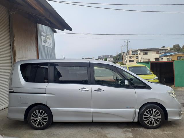 セレナ ハイウェイスターS-HVアドバンスドセーフティパック 1年走行無制限保障 左側パワースライドドアアイドリングストップ ブレーキサポート レーン逸脱警告 純正ナビ フリップダウンモニター フルセグ USB Bluetooth アラウンドビュー ETC(7枚目)