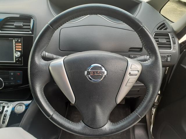 セレナ ハイウェイスターS-HVアドバンスドセーフティパック 1年走行無制限保障 左側パワースライドドアアイドリングストップ ブレーキサポート レーン逸脱警告 純正ナビ フリップダウンモニター フルセグ USB Bluetooth アラウンドビュー ETC(20枚目)