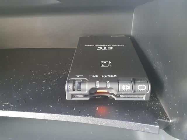 セレナ ハイウェイスターS-HVアドバンスドセーフティパック 1年走行無制限保障 左側パワースライドドアアイドリングストップ ブレーキサポート レーン逸脱警告 純正ナビ フリップダウンモニター フルセグ USB Bluetooth アラウンドビュー ETC(25枚目)