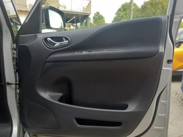 セレナ ハイウェイスターS-HVアドバンスドセーフティパック 1年走行無制限保障 左側パワースライドドアアイドリングストップ ブレーキサポート レーン逸脱警告 純正ナビ フリップダウンモニター フルセグ USB Bluetooth アラウンドビュー ETC(39枚目)