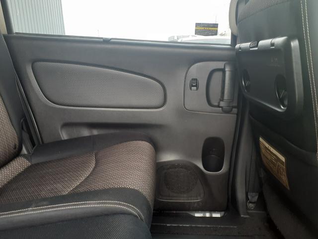 セレナ ハイウェイスターS-HVアドバンスドセーフティパック 1年走行無制限保障 左側パワースライドドアアイドリングストップ ブレーキサポート レーン逸脱警告 純正ナビ フリップダウンモニター フルセグ USB Bluetooth アラウンドビュー ETC(42枚目)