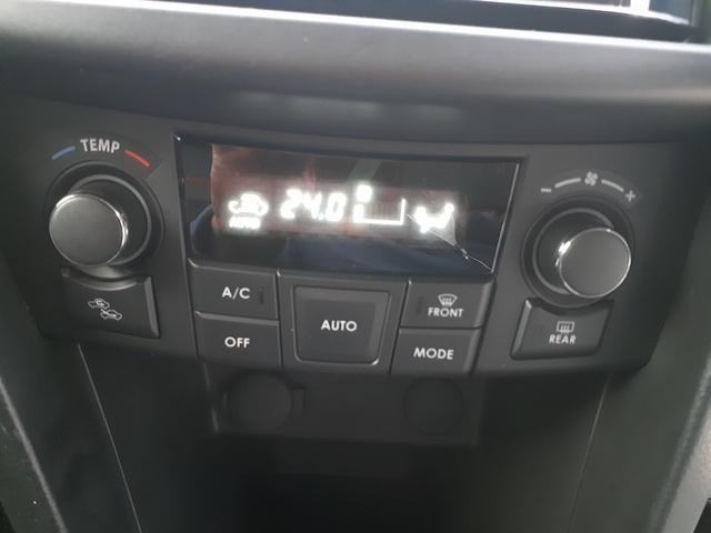 スイフトスポーツ ベースグレード 1年走行無制限保障 ワンオーナー車 ナビ フルセグ Bluetooth ETC クルコン パドルシフト フォグランプ フルオートエアコン プッシュスタート スマートキー2個 純正17インチAW(19枚目)