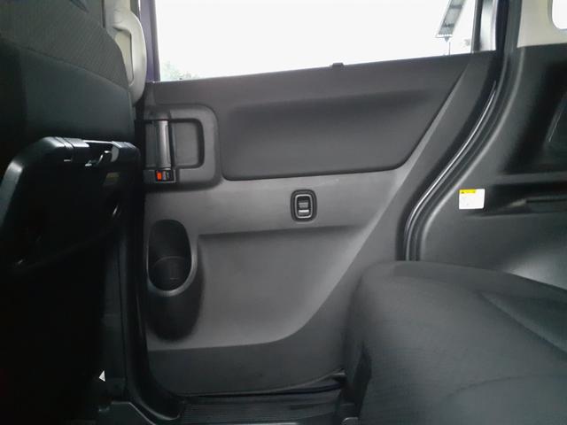 ソリオバンディット ハイブリッドＭＶ　１年走行無制限保障　左側パワースライドドア　アイドリングストップ　ブレーキサポート　レーン逸脱警告　純正ナビ　フルセグ　ＵＳＢ　Ｂｌｕｅｔｏｏｔｈ　アラウンドビュー　ビルトインＥＴＣ　前後ドラレコ（36枚目）