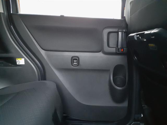 ソリオバンディット ハイブリッドＭＶ　１年走行無制限保障　左側パワースライドドア　アイドリングストップ　ブレーキサポート　レーン逸脱警告　純正ナビ　フルセグ　ＵＳＢ　Ｂｌｕｅｔｏｏｔｈ　アラウンドビュー　ビルトインＥＴＣ　前後ドラレコ（37枚目）