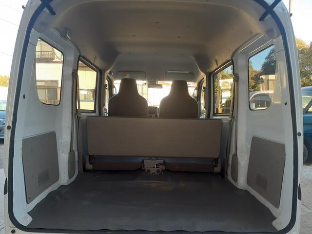 普通車、軽自動車、輸入車など多彩なラインナップをどこよりもリーズナブルにお届けいたします！在庫確認のお電話は００６６−９７００−４２７５までお待ちしております。