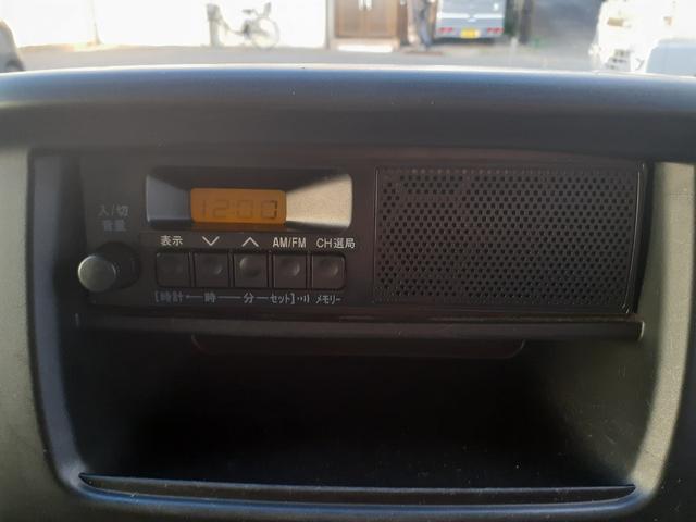 ＮＶ１００クリッパーバン ＤＸ　セーフティパッケージ　１年走行無制限保障　５ＡＧＳ　ブレーキサポート　レーン逸脱警告　横滑り防止　１ｓｔ発進スイッチ　キーレスキー　ＥＴＣ　オートライト　パワーウィンドウ　オーバーヘッドコンソール　ＵＳＢ充電×２　ソナー（17枚目）