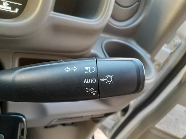 ＮＶ１００クリッパーバン ＤＸ　セーフティパッケージ　１年走行無制限保障　５ＡＧＳ　ブレーキサポート　レーン逸脱警告　横滑り防止　１ｓｔ発進スイッチ　キーレスキー　ＥＴＣ　オートライト　パワーウィンドウ　オーバーヘッドコンソール　ＵＳＢ充電×２　ソナー（22枚目）