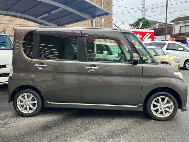 タント カスタムXスペシャル 社外ナビ!フルセグ!左電動スライドドア!HID!(4枚目)