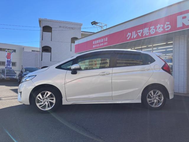 フィット １３Ｇ・Ｓパッケージ　Ｈｏｎｄａインターナビ　ＥＴＣ車載器　Ｆパッケージ　Ｌパッケージ　Ｓパッケージ　ＬＥＤヘッドライト　◎あんしんパッケージ　◎１５インチアルミ　電格納ミラー（5枚目）