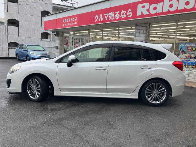 インプレッサスポーツ 2.0i-Sアイサイト STIフロントエアロ AWD レザーシート シートヒーター 純正ナビ フルセグ バックカメラ 衝突軽減 HIDヘッドライト(9枚目)