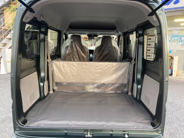 クリッパーバン 660DXハイルーフ 登録済未使用車 キーレス(スペアキー有) エマージェンシーブレーキ リアセンサー 車線逸脱防止支援システム EBD付ABS 横滑り防止 運転席&助手席エアバッグ 前席パワーウインドウ AM/FMラジオ(19枚目)