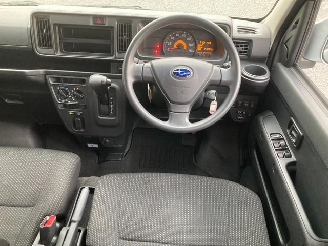 サンバーバン VCスマートアシスト 4WD 禁煙車 ワンオーナー車 LEDヘッドライト キーレス オーバーヘッドシェルフ プライバシーガラス リアヒーター 電動格納ミラー コーナーセンサー(リア) ドライブレコーダー(10枚目)