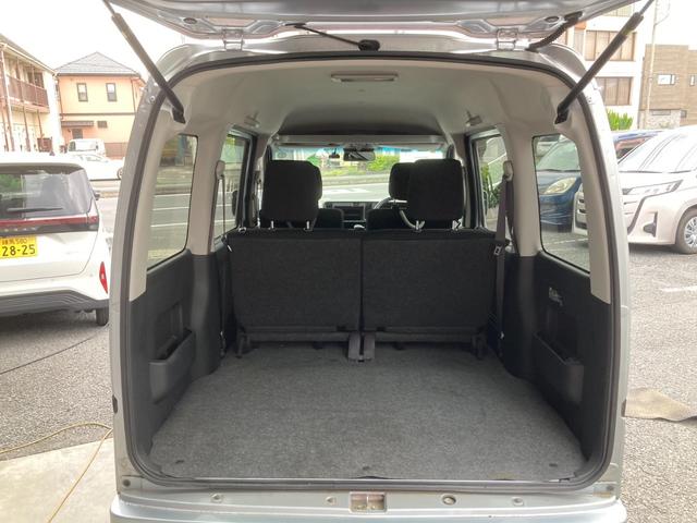 サンバーバン VCスマートアシスト 4WD 禁煙車 ワンオーナー車 LEDヘッドライト キーレス オーバーヘッドシェルフ プライバシーガラス リアヒーター 電動格納ミラー コーナーセンサー(リア) ドライブレコーダー(15枚目)