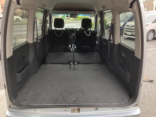 サンバーバン VCスマートアシスト 4WD 禁煙車 ワンオーナー車 LEDヘッドライト キーレス オーバーヘッドシェルフ プライバシーガラス リアヒーター 電動格納ミラー コーナーセンサー(リア) ドライブレコーダー(16枚目)