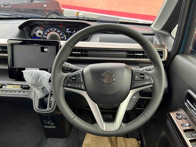 ワゴンＲカスタムＺ ハイブリッドＺＸ　届出済未使車　クリアランスソナー　オートクルーズコントロール　レーンアシスト　衝突被害軽減システム　ＬＥＤヘッドランプ　スマートキー　アイドリングストップ　電動格納ミラー　シートヒーター　ベンチシート（11枚目）