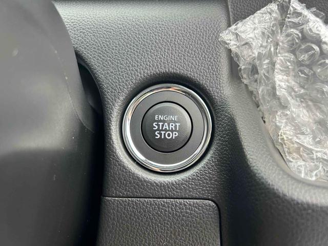 ワゴンＲカスタムＺ ハイブリッドＺＸ　届出済未使車　クリアランスソナー　オートクルーズコントロール　レーンアシスト　衝突被害軽減システム　ＬＥＤヘッドランプ　スマートキー　アイドリングストップ　電動格納ミラー　シートヒーター　ベンチシート（18枚目）