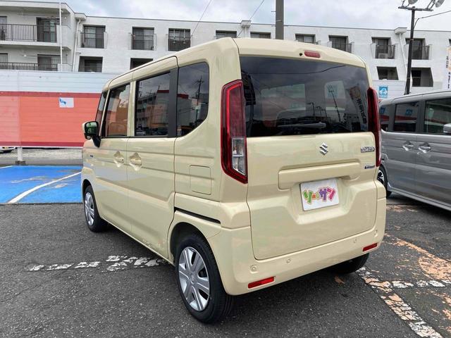 スペーシア ハイブリッドＸ　新車未登録　両側電動スライドドア　クリアランスソナー　レーンアシスト　衝突被害軽減システム　ＬＥＤヘッドランプ　スマートキー　アイドリングストップ　電動格納ミラー　シートヒーター　ベンチシート（7枚目）