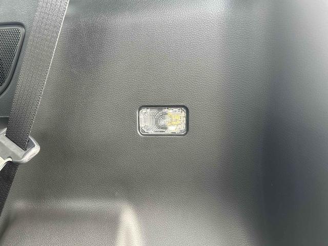 ソリオバンディット ハイブリッドＭＶ　クリアランスソナー　オートクルーズコントロール　レーンアシスト　衝突被害軽減システム　両側電動スライドドア　オートライト　ＬＥＤヘッドランプ　スマートキー　アイドリングストップ　電動格納ミラー（26枚目）