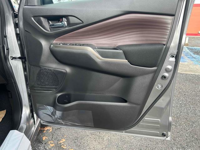 ソリオバンディット ハイブリッドＭＶ　クリアランスソナー　オートクルーズコントロール　レーンアシスト　衝突被害軽減システム　両側電動スライドドア　オートライト　ＬＥＤヘッドランプ　スマートキー　アイドリングストップ　電動格納ミラー（46枚目）