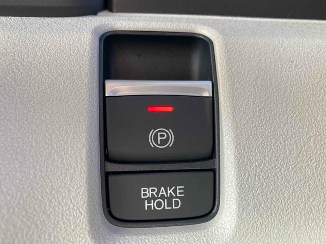 N-BOX ベースグレード 届出済未使用車 バックカメラ 両側スライド・片側電動 オートクルーズコントロール レーンアシスト スマートキー アイドリングストップ 電動格納ミラー シートヒーター CVT ESC チップアップシート(13枚目)