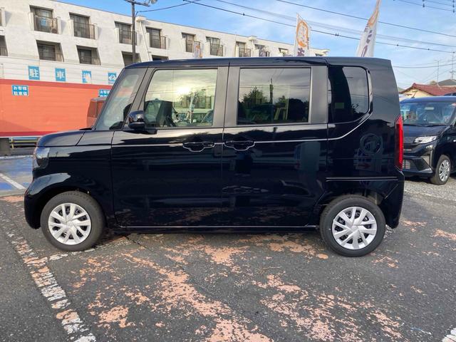 N-BOX ベースグレード 届出済未使用車 バックカメラ 両側スライド・片側電動 オートクルーズコントロール レーンアシスト スマートキー アイドリングストップ 電動格納ミラー シートヒーター CVT ESC チップアップシート(16枚目)