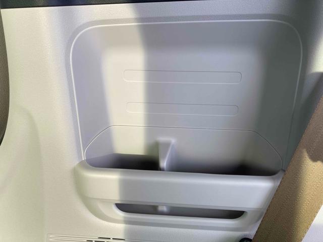 N-BOX ベースグレード 届出済未使用車 バックカメラ 両側スライド・片側電動 オートクルーズコントロール レーンアシスト スマートキー アイドリングストップ 電動格納ミラー シートヒーター CVT ESC チップアップシート(37枚目)