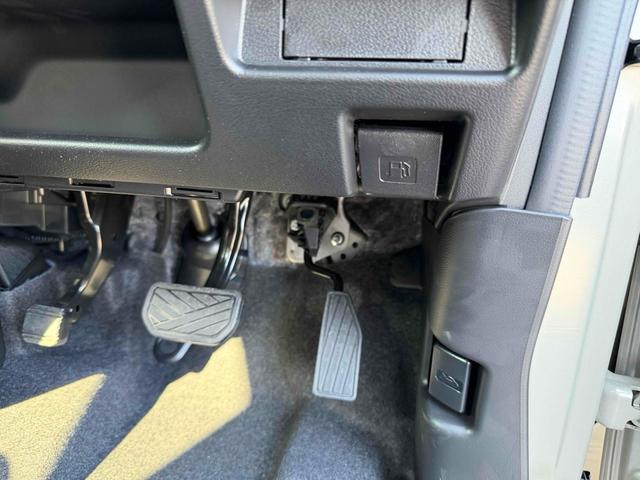 スペーシア ハイブリッドＸ　全周囲カメラ　両側電動スライドドア　ナビ　ＴＶ　クリアランスソナー　レーンアシスト　衝突被害軽減システム　オートライト　ＬＥＤヘッドランプ　スマートキー　アイドリングストップ　電動格納ミラー（26枚目）