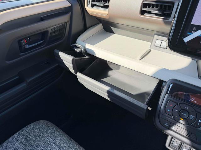 スペーシア ハイブリッドＸ　全周囲カメラ　両側電動スライドドア　ナビ　ＴＶ　クリアランスソナー　レーンアシスト　衝突被害軽減システム　オートライト　ＬＥＤヘッドランプ　スマートキー　アイドリングストップ　電動格納ミラー（32枚目）