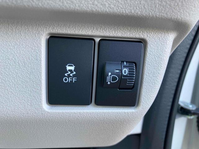 Ｎ－ＢＯＸ ベースグレード　届出済未使用車　禁煙車　バックカメラ　両側スライド・片側電動　クリアランスソナー　オートクルーズコントロール　レーンアシスト　衝突被害軽減システム　オートライト　ＬＥＤヘッドランプ　スマートキー（38枚目）