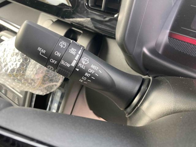 スペーシアカスタム ハイブリッドXS 届出済未使用車 両側電動スライドドア クリアランスソナー オートクルーズコントロール レーンアシスト 衝突被害軽減システム LEDヘッドランプ スマートキー アイドリングストップ 電動格納ミラー(11枚目)