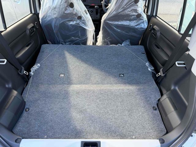 アルト Ｌ　クリアランスソナー　レーンアシスト　衝突被害軽減システム　オートライト　キーレスエントリー　アイドリングストップ　電動格納ミラー　シートヒーター　ＣＶＴ　盗難防止システム　ＡＢＳ　ＥＳＣ（19枚目）