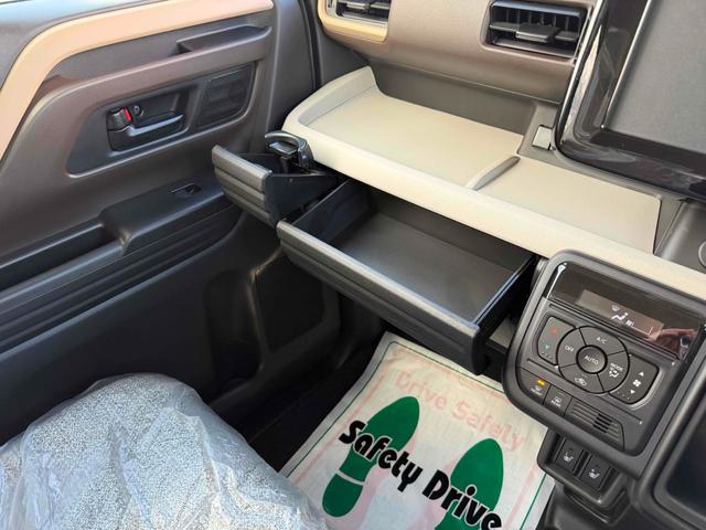 スペーシア ハイブリッドX 両側電動スライドドア クリアランスソナー 衝突被害軽減システム オートライト LEDヘッドランプ スマートキー アイドリングストップ 電動格納ミラー シートヒーター ベンチシート CVT(33枚目)