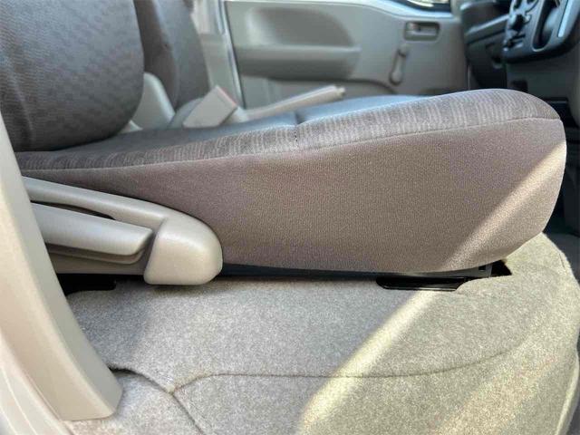 エブリイ ＰＡ　届出済未使用車　両側スライドドア　クリアランスソナー　オートライト　アイドリングストップ　ＡＴ　ＡＢＳ　ＥＳＣ　衝突安全ボディ　エアコン　パワーステアリング　前後センサー　両側スライド　ＡＣ（45枚目）