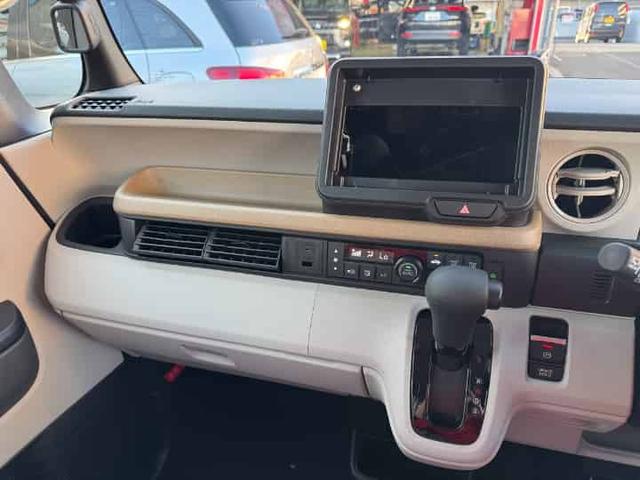 Ｎ－ＢＯＸ ベースグレード（13枚目）