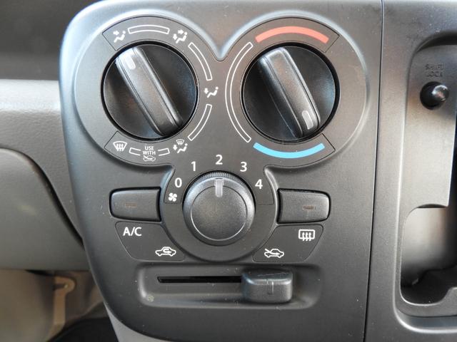 ＮＶ１００クリッパーバン ＤＸ　ハイルーフ　５ＡＧＳ車　２ｎｄ発進　両側スライドドア　ＥＴＣ　Ｗエアバッグ　ＡＢＳ　サイドバイザー　除菌済（16枚目）