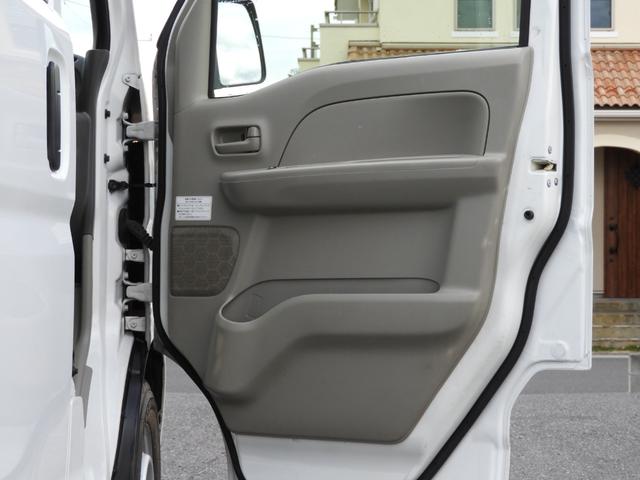 エブリイ PC ハイルーフ 5AGS車 キーレス 衝突軽減ブレーキ 両側スライドドア オーバーヘッドシェルフ CDデッキ 除菌済(40枚目)